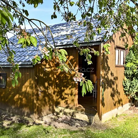 Holiday home Chaloupka Ruzenka Ii Arnoltice u Decina
