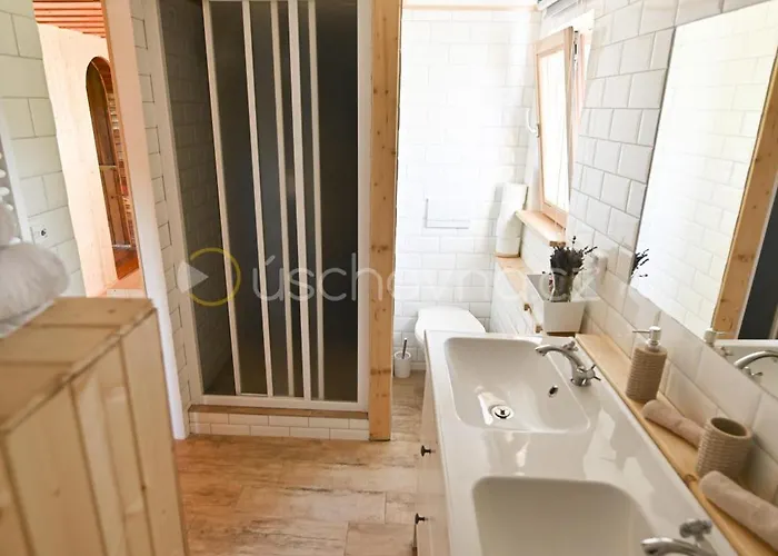 Chaloupka Ruzenka Ii Holiday home Arnoltice u Decina